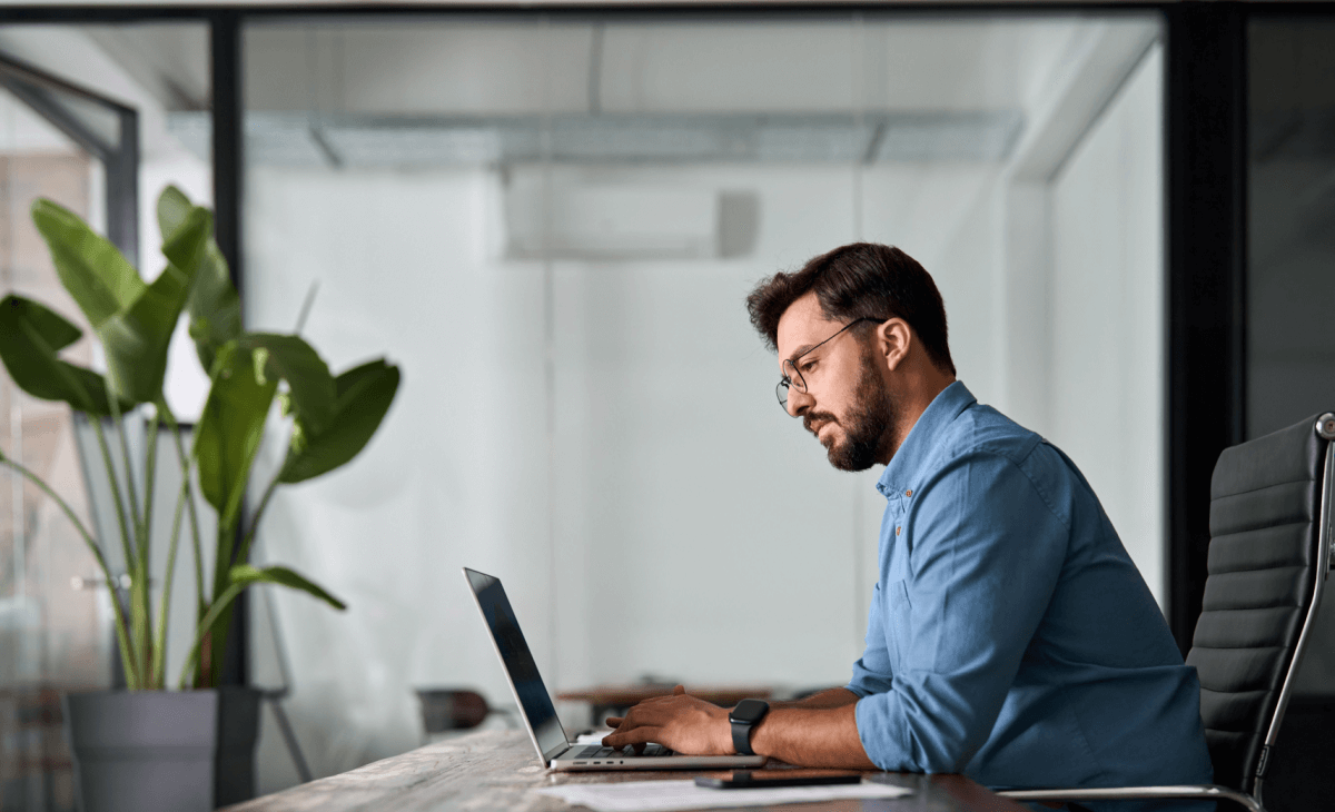 C言語の副業案件は稼げる？仕事内容・単価相場・始め方をわかりやすく解説