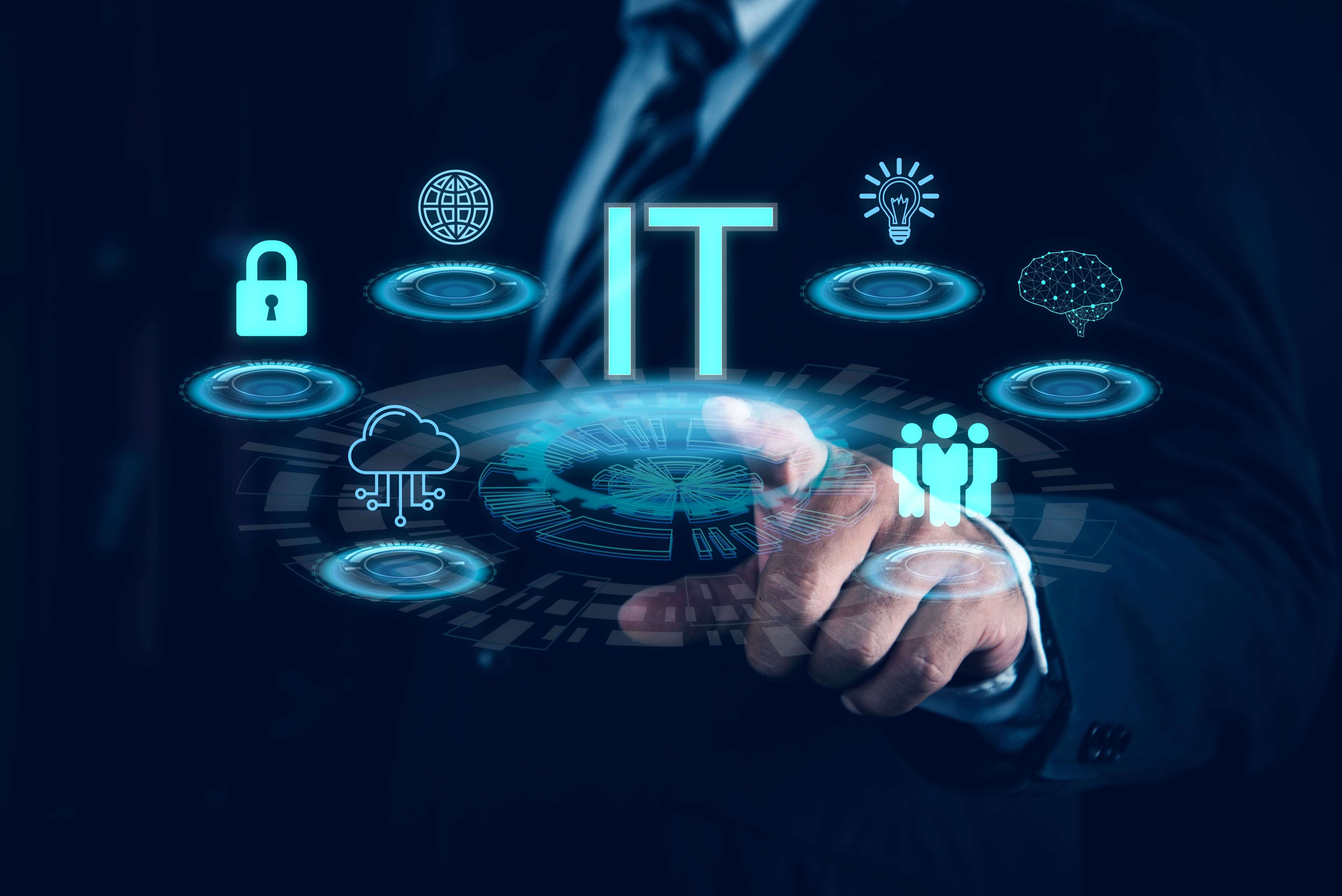 ITコンサルタントの年収は？収入アップの方法について解説